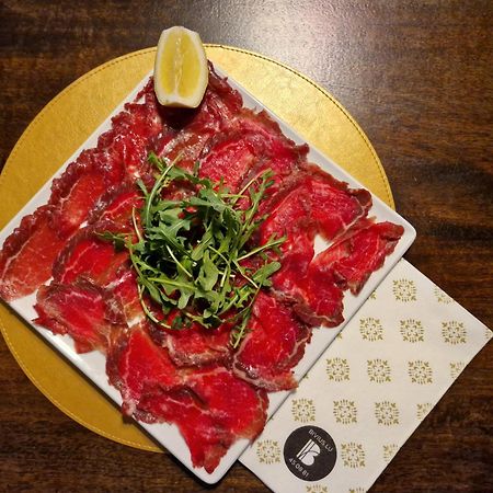 Bivius Hotel Restaurant Luxembourg 施特拉森 外观 照片