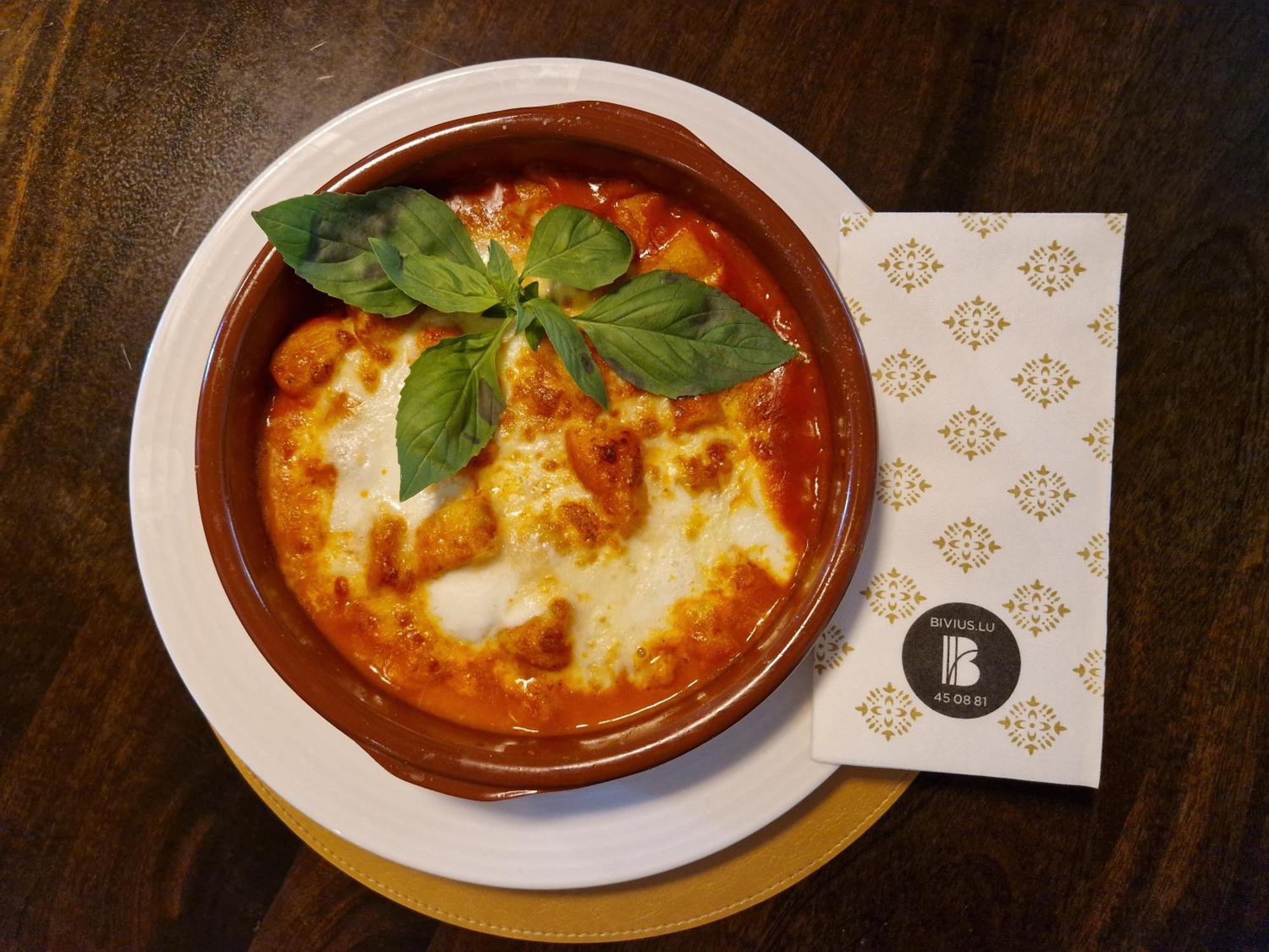 Bivius Hotel Restaurant Luxembourg 施特拉森 外观 照片